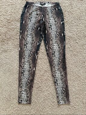Tart Brown & Black Snake-Print Leggings